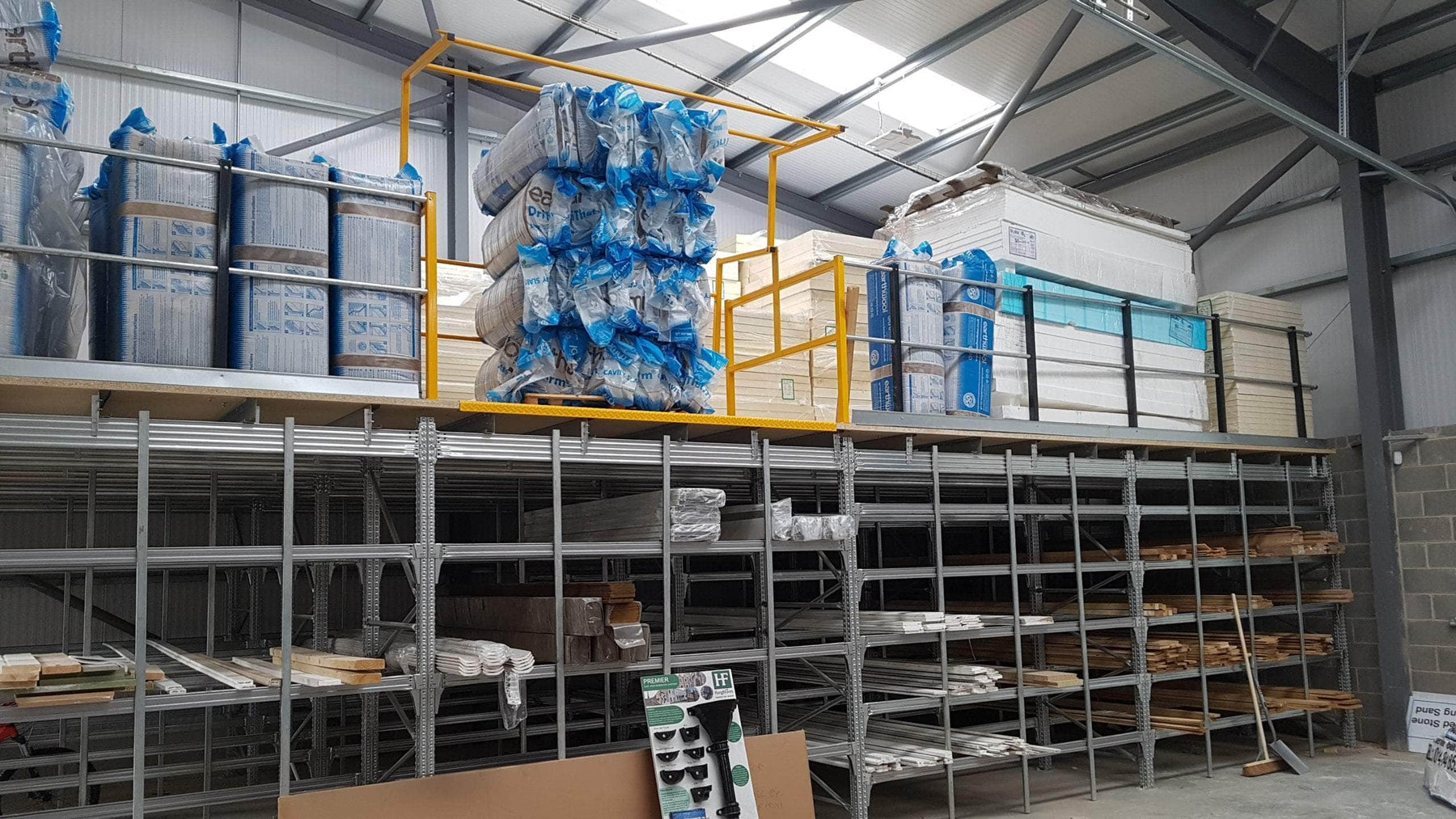 Mezzanine Floor FAQs, Mezzanine Flooring, Filstorage